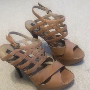 Mea shadow stilettos